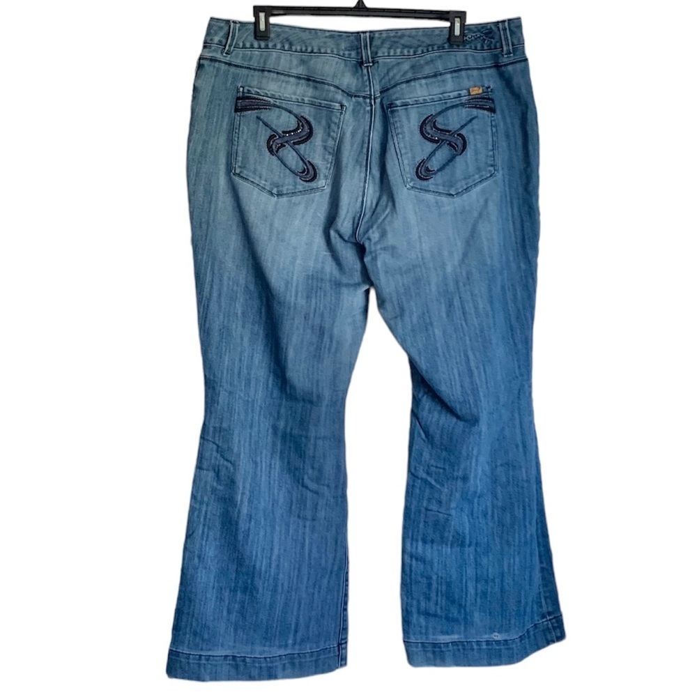 Seven7 Luxe Bootcut Jeans Mid Rise Stretch Medium Wash, [Size 24] - Picture 5 of 9